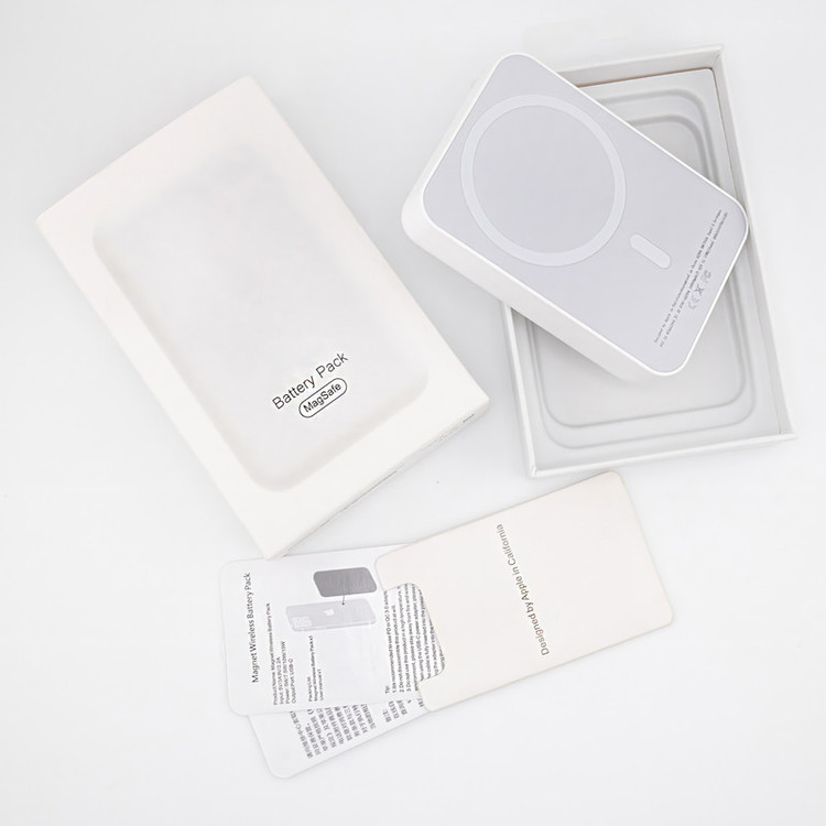 پاوربانک مدل MagSafe battery Pack ظرفیت 10000 میلی آمپر ساعت